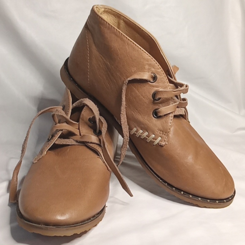 leather ankle booties Musse & Cloud
